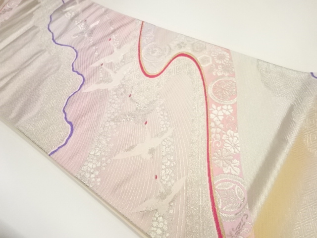 曲線に群鶴・花唐草模様織出し袋帯